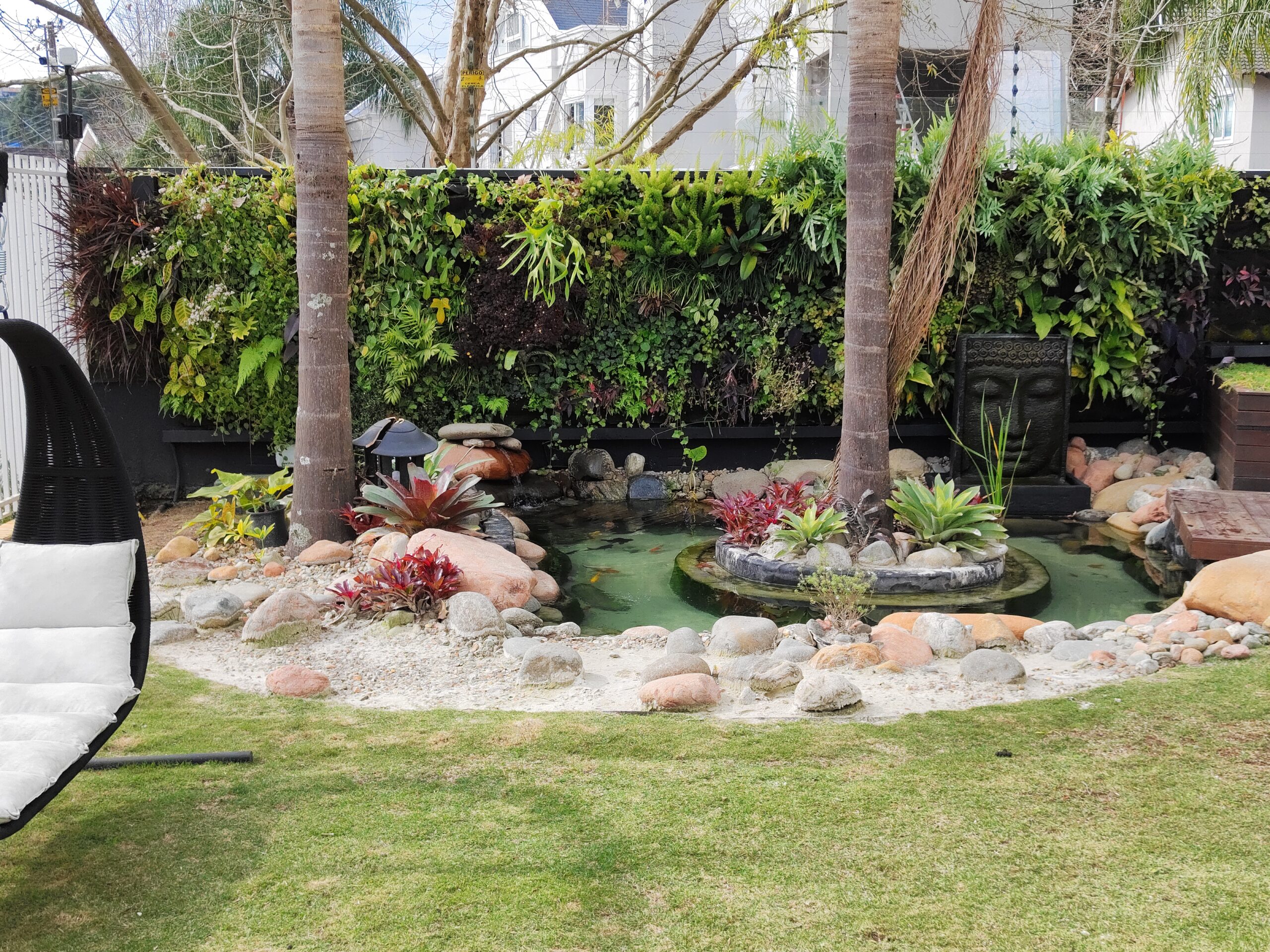 Lagos e piscinas naturais